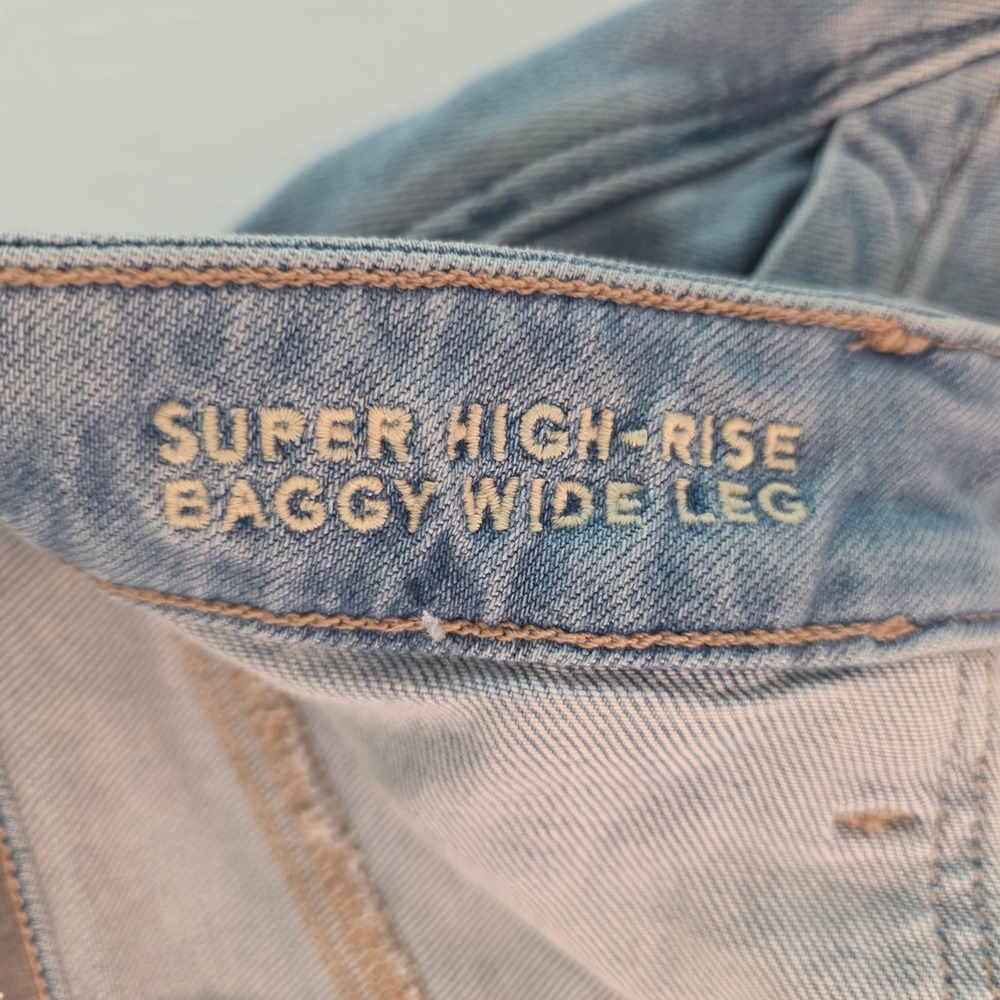 American Eagle Dreamy Drape Baggy Wide Leg Carpenter Jeans Light Wash 14 Regular - Picture 13 of 16